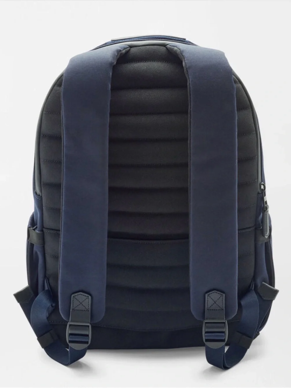 Peter Millar sleek navy